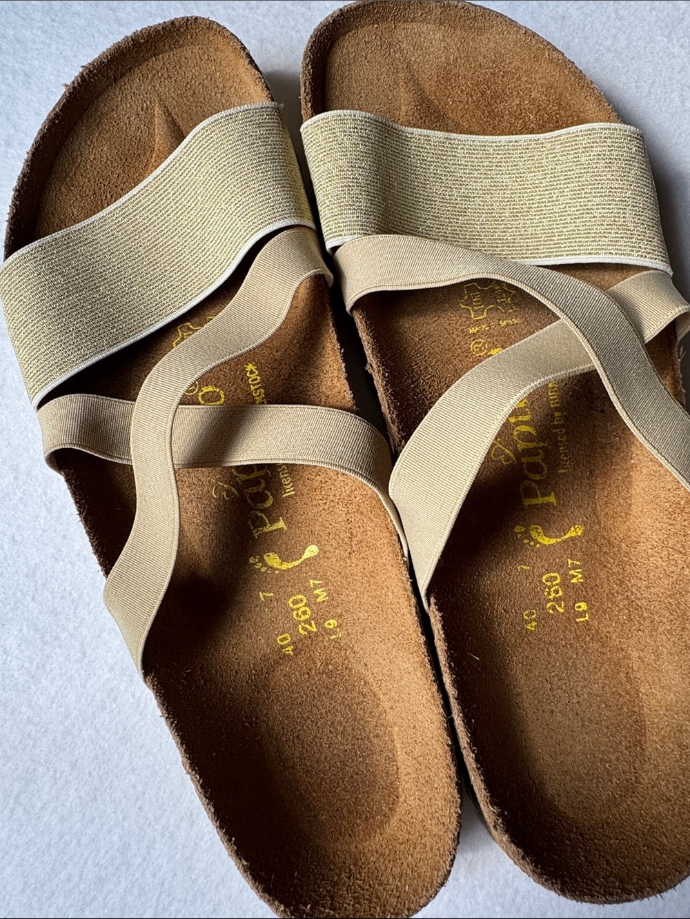Birkenstock Papillio  Slip on Sandals with Cream Elastic‎ Straps Size 9/10
